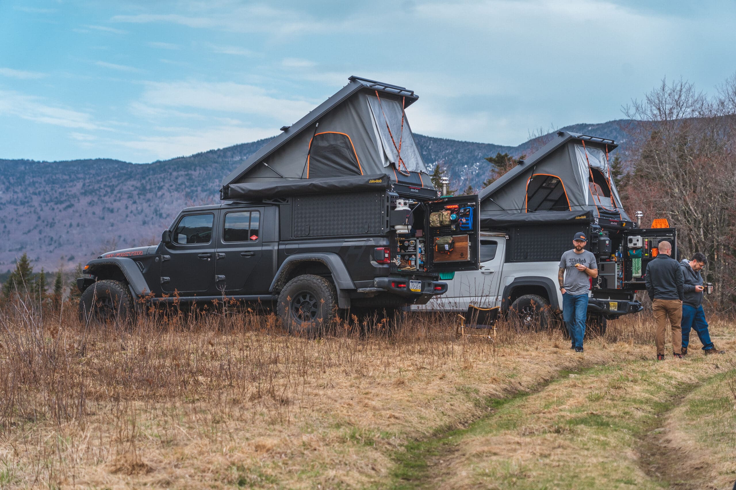 Alu-Cab Canopy Camper Deluxe